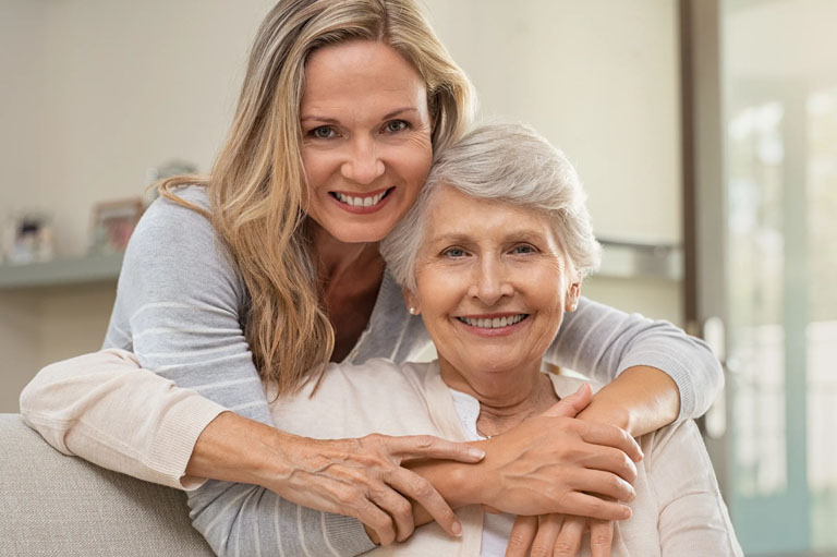 Cómo cambia el cuerpo de la mujer a los 40 y 60 - Ginecólogos en Gijón - MUÑOZ GINECÓLOGOS